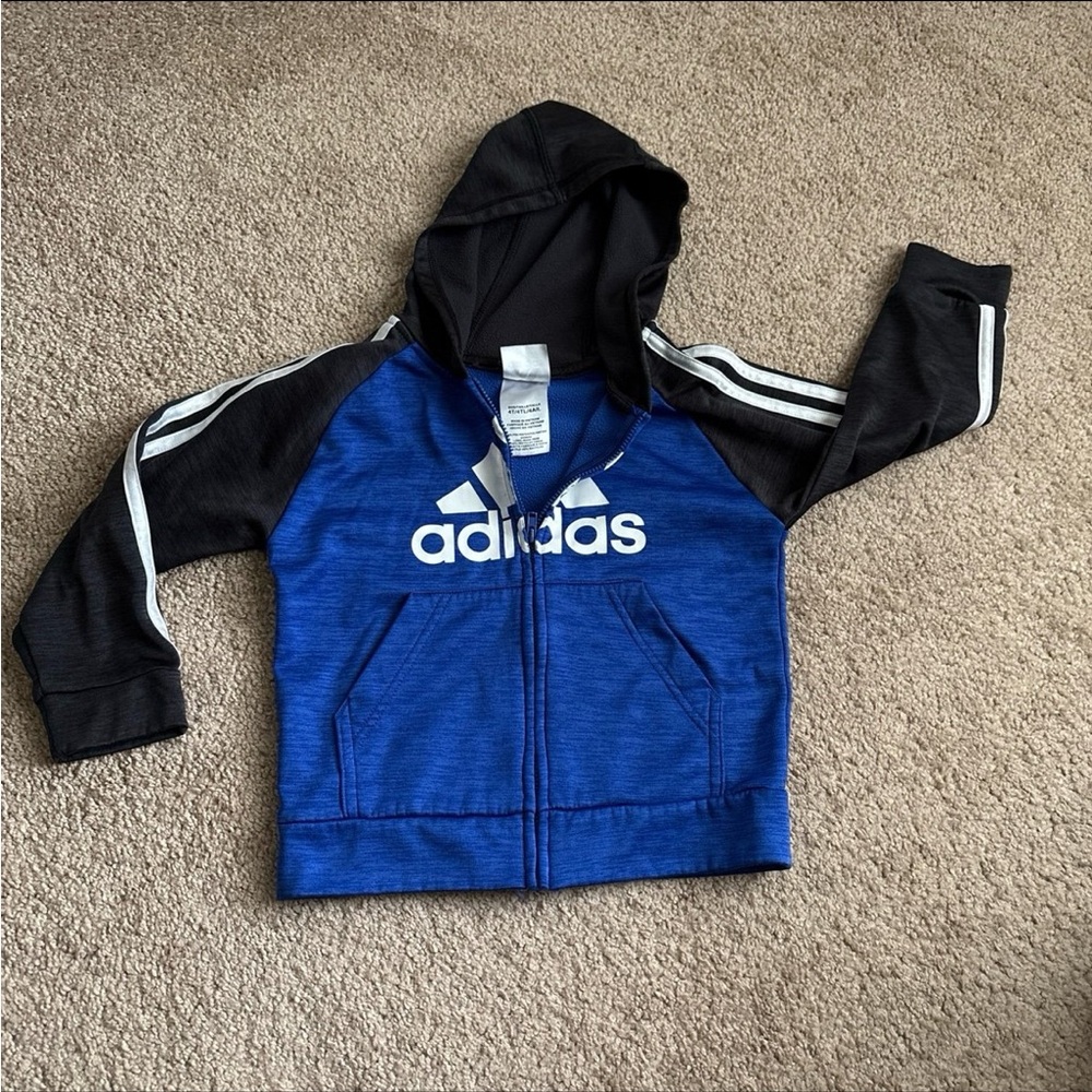 GUC Adidas hoodie size 4T